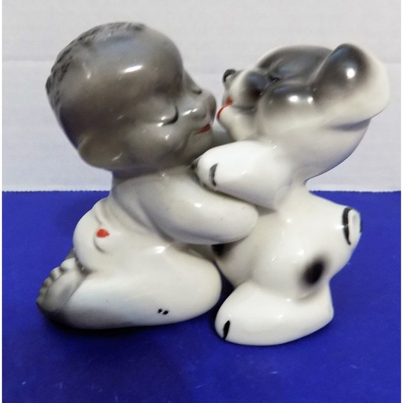 Vintage Van Tellingen Boy Dog Puppy Hugger Salt Pepper Shakers - Picture 3 of 5